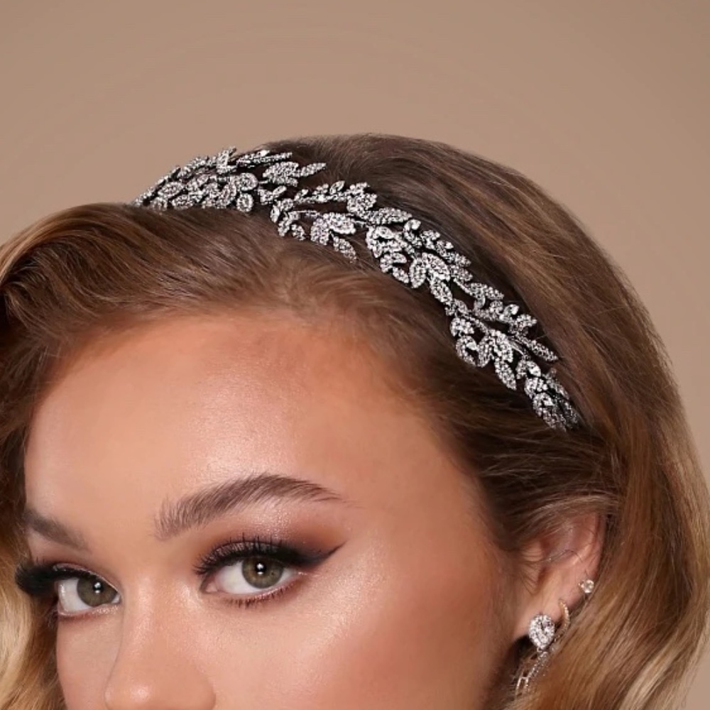 Bridal Swarovski Crystal Leaves Tiara/Headband Headpiece Nicci